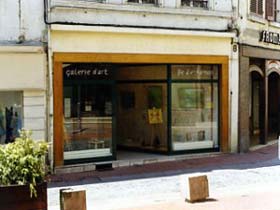Installations: Gallerie d' art de L 'Echanson